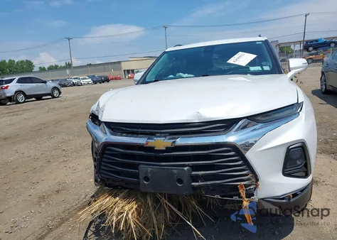 2022 Chevrolet Blazer Awd 3Lt z USA, uszkodzony, nr VIN 3GNKBJRS1NS133368